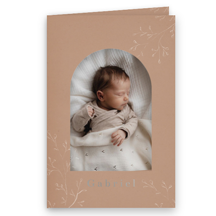 Geboortekaartje jongen met stansvorm en babyfoto