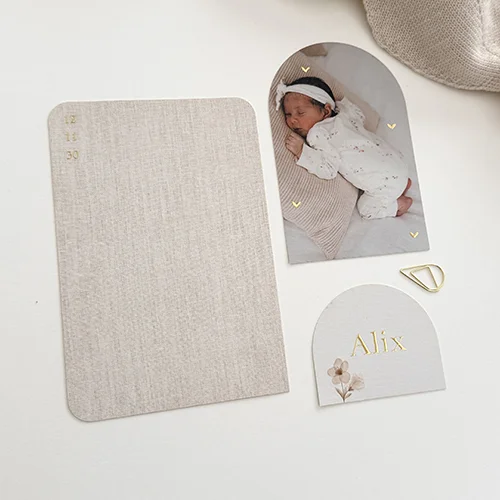 geboortekaartje meisje met een babyfoto