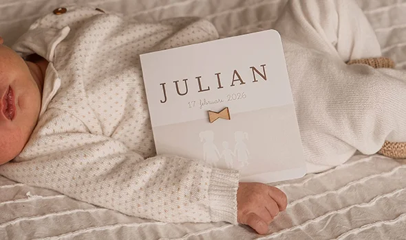 stoere geboortekaartjes voor een jongen minimalistisch en neutraal