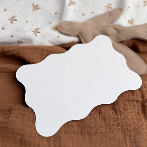 stoere geboortekaartjes voor een jongen minimalistisch en neutraal